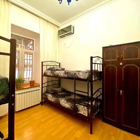 S T Hostel Formerly Sth Hostel Баку Экстерьер фото